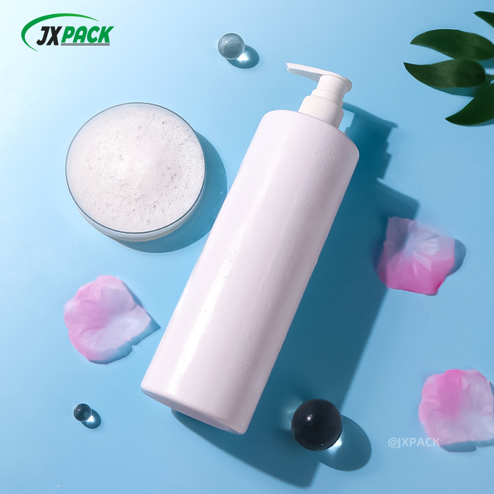 Экологически чистая цилиндрическая бутылка лосьона для тела объемом 400 мл с насосом